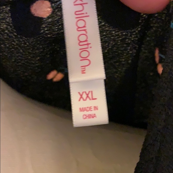 COPY - Xhilaration XXL Faux wrap Dress Black w Cherries - Picture 5 of 6